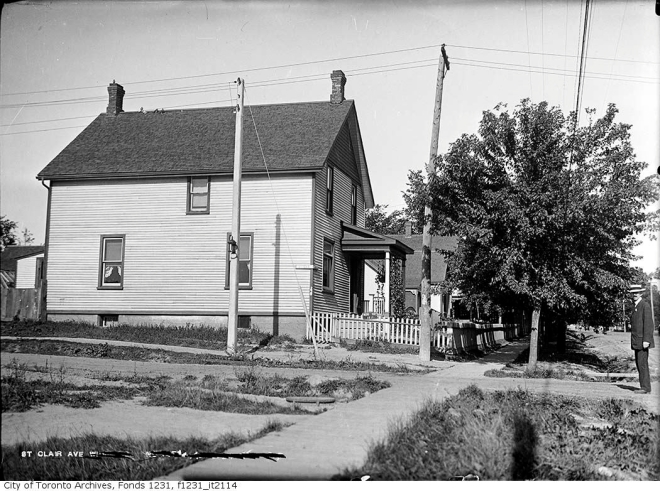 St Clair Avenue West at McRoberts Avenue 1911